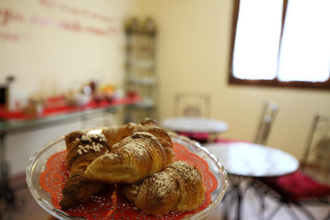 Ciuri Ri Zagara Acomodação com café da manhã Cinisi Exterior foto