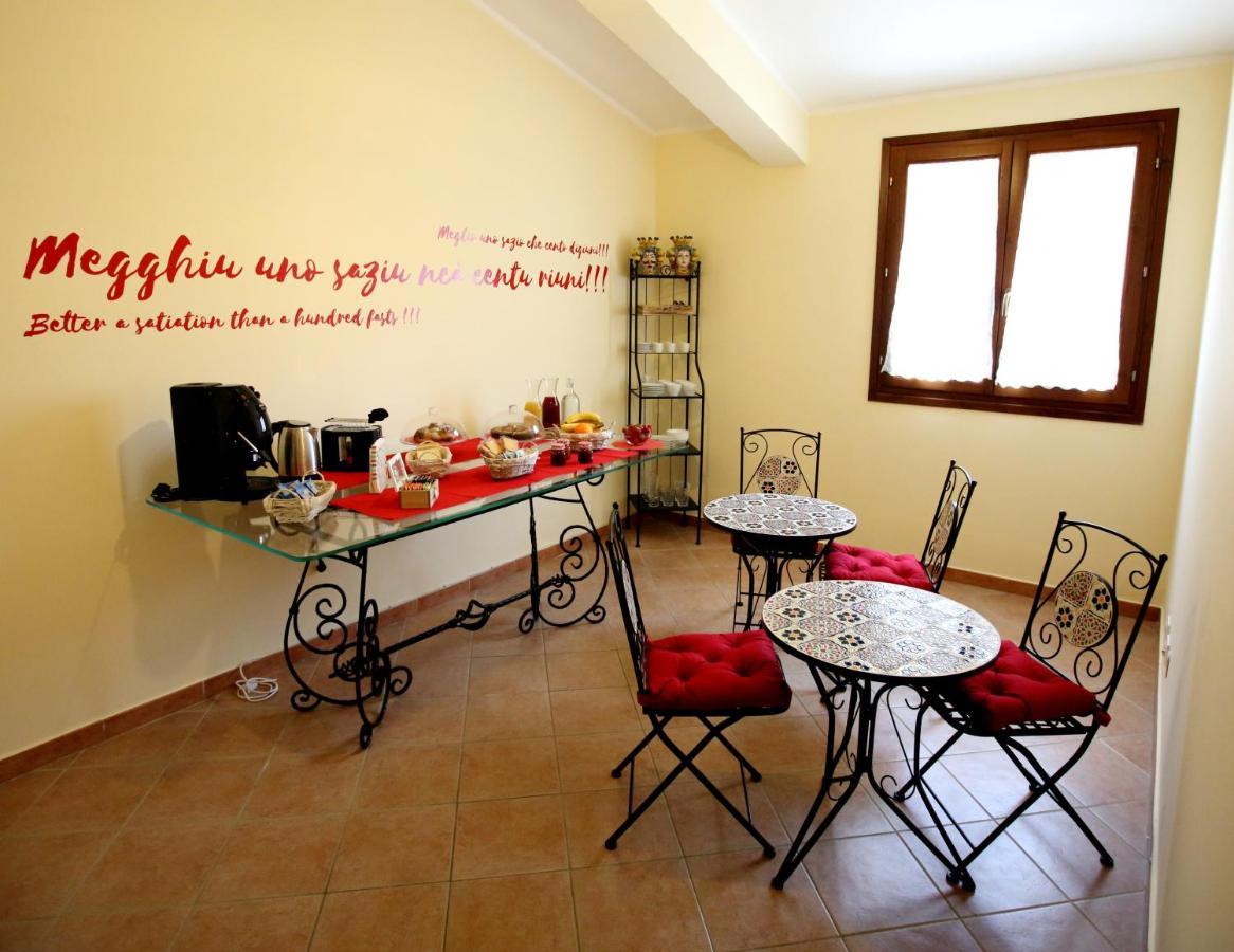Ciuri Ri Zagara Acomodação com café da manhã Cinisi Exterior foto